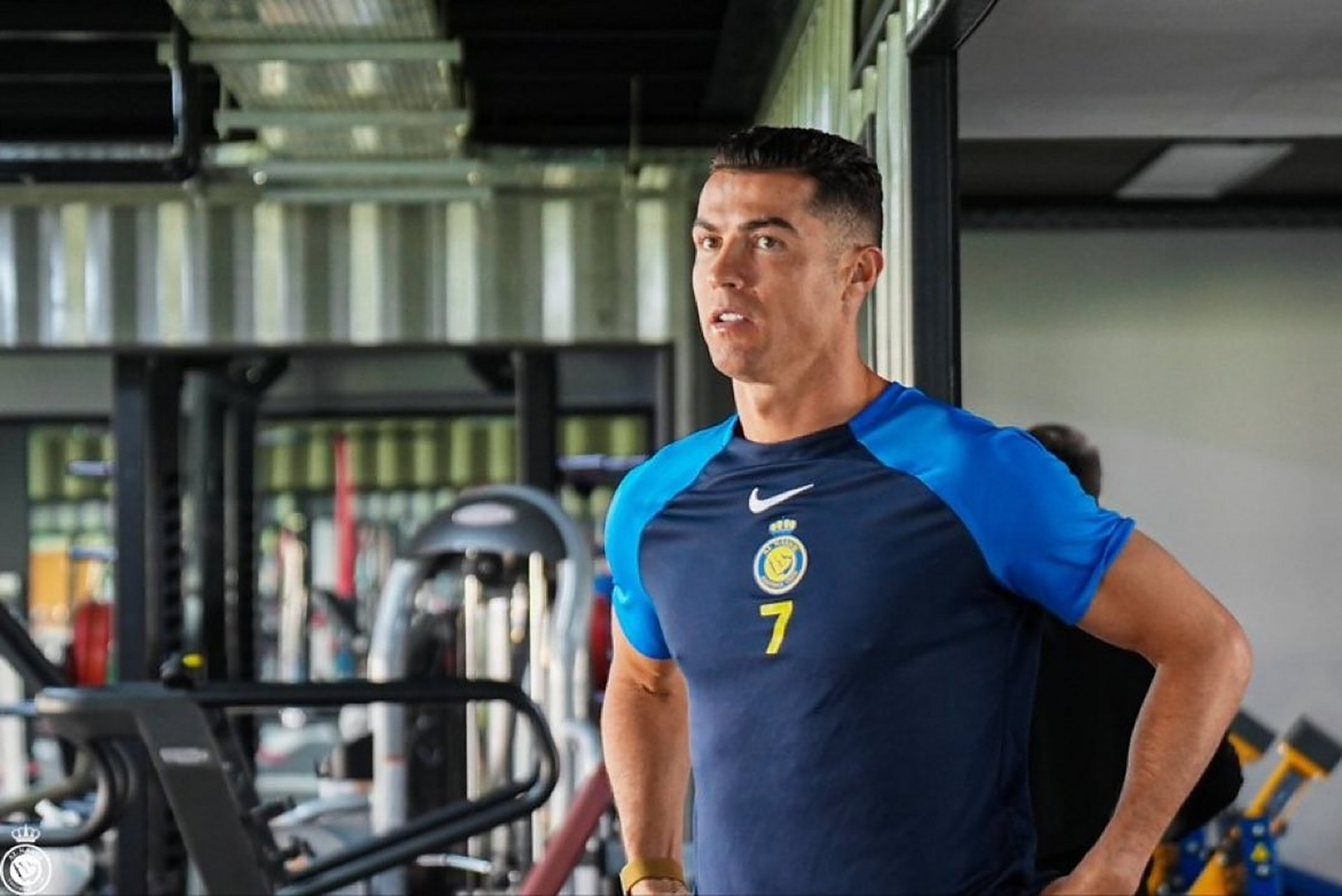 爱游戏体育-关于C罗重返赛场，最后时刻胜出首场状态出色，TL观众沸腾！的信息