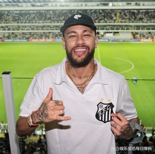 爱游戏-内马尔迎来十二赛季出色发挥，IG观众热烈欢呼！的简单介绍