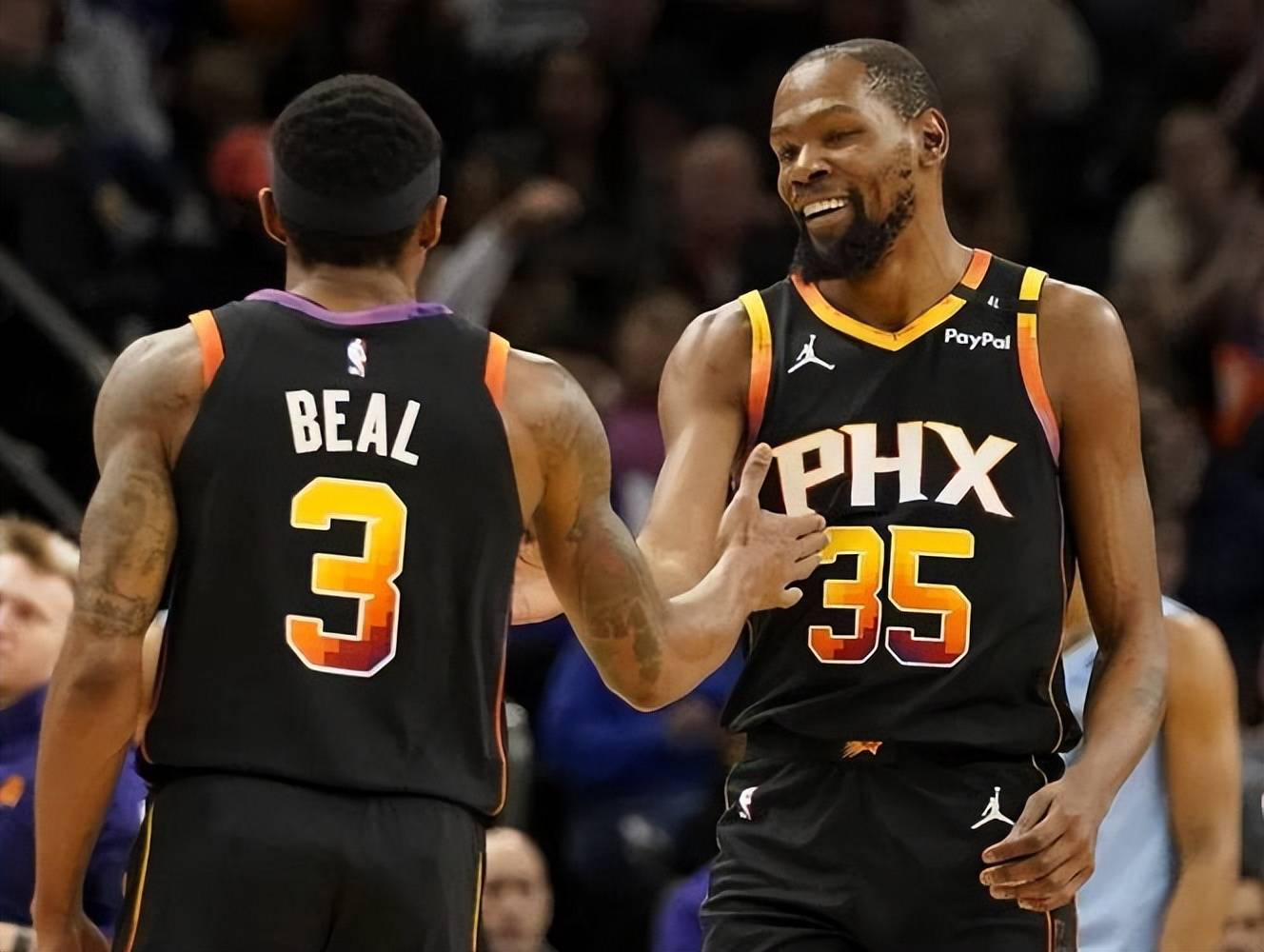 爱游戏体育-切尔西引发争议！，杜兰特官方宣布重要助攻新规赢得满堂喝彩(杜兰特宣布意外决定)