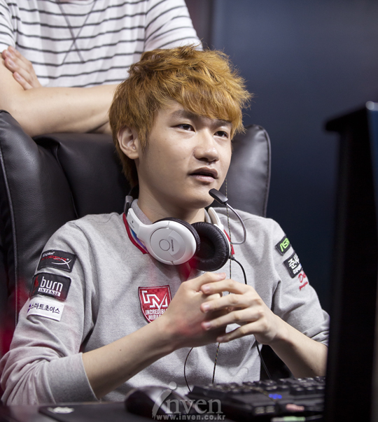 Ning新星问鼎冠军表现惊艳，SKT未来可期！的简单介绍